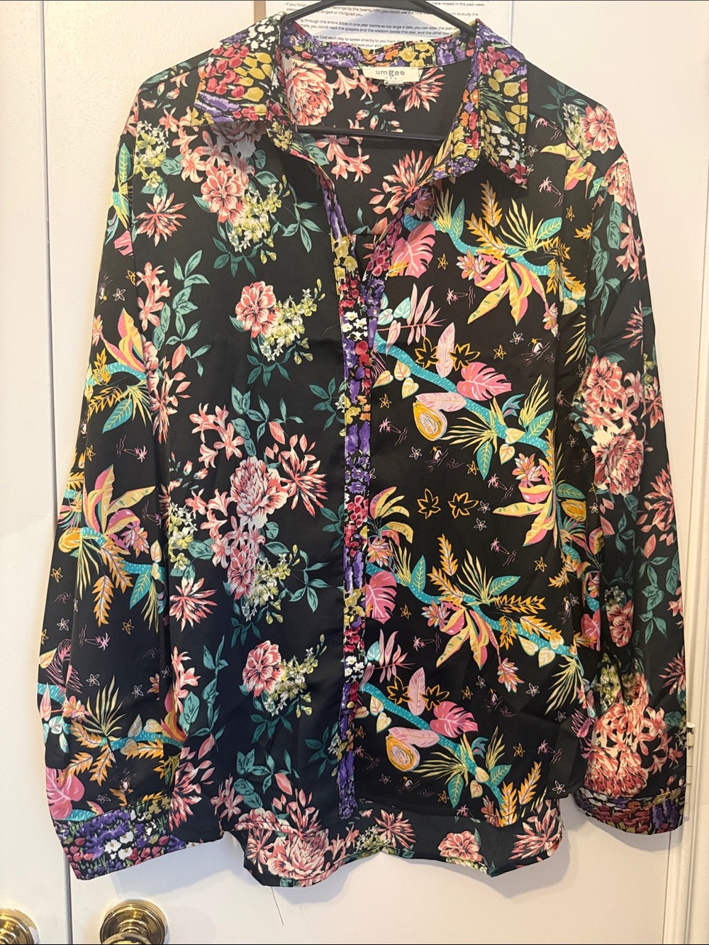 Umgee Black Floral Tropical Button-Up Blouse
